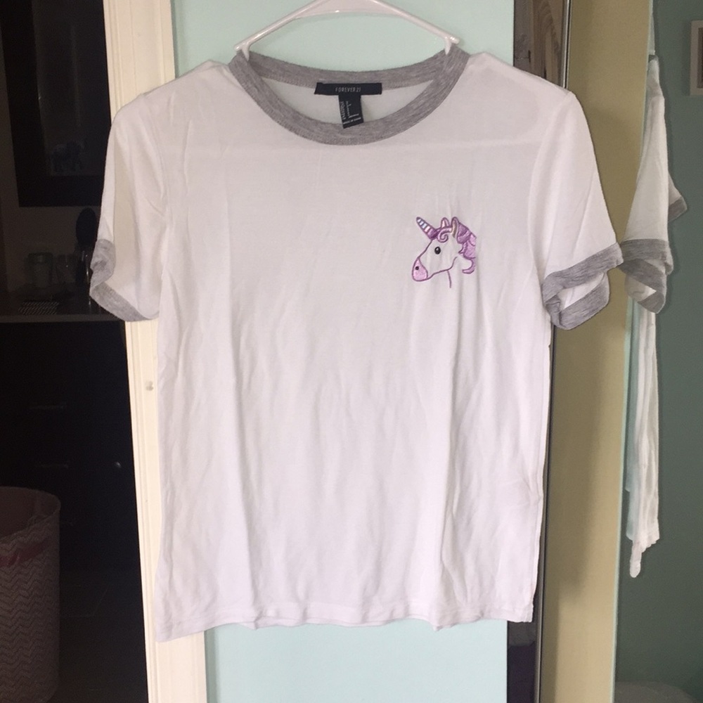 Forever 21 Unicorn Tee